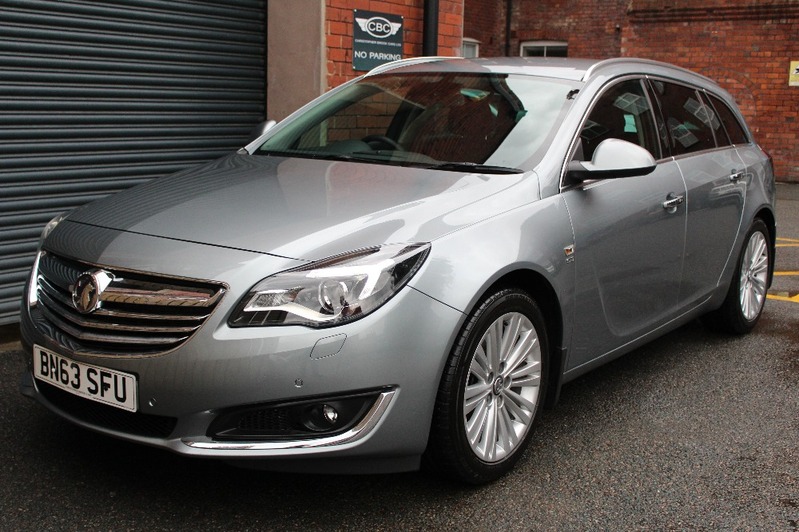 VAUXHALL INSIGNIA