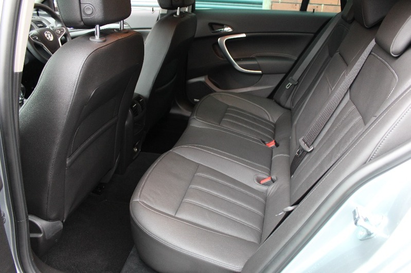 VAUXHALL INSIGNIA