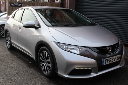 HONDA CIVIC I-DTEC SE-T