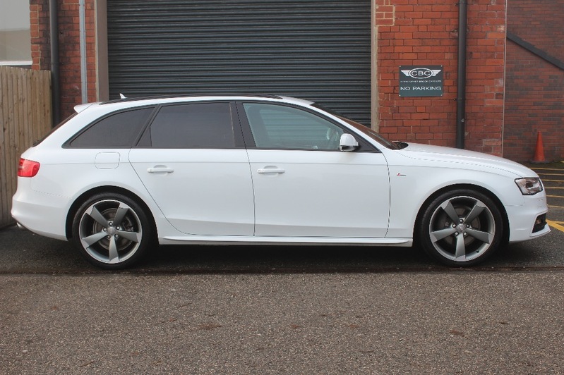 AUDI A4 AVANT