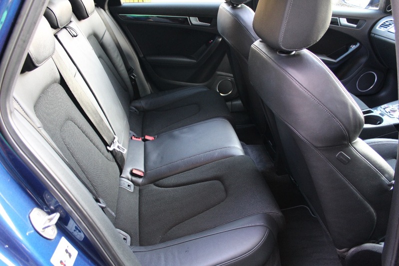 AUDI A4 AVANT