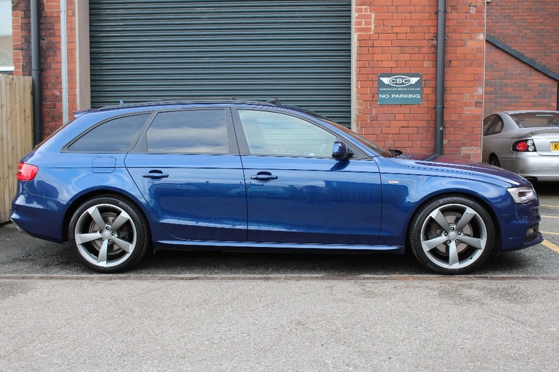 AUDI A4 AVANT