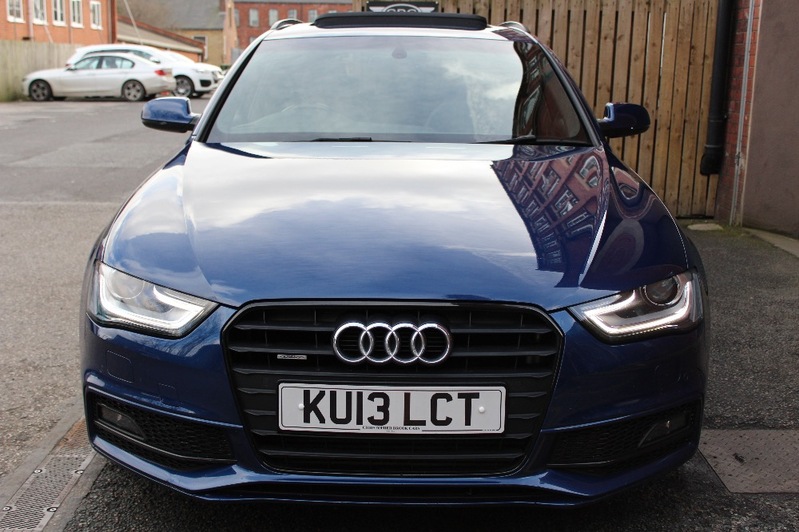 AUDI A4 AVANT