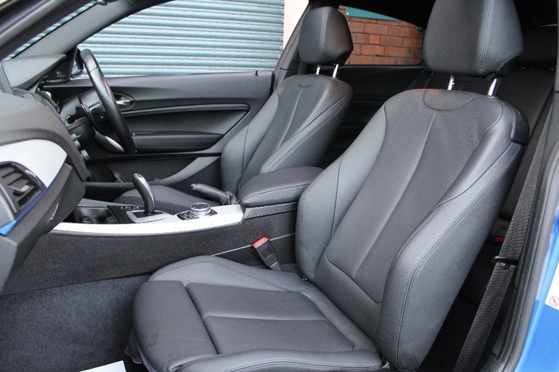 BMW 1 SERIES