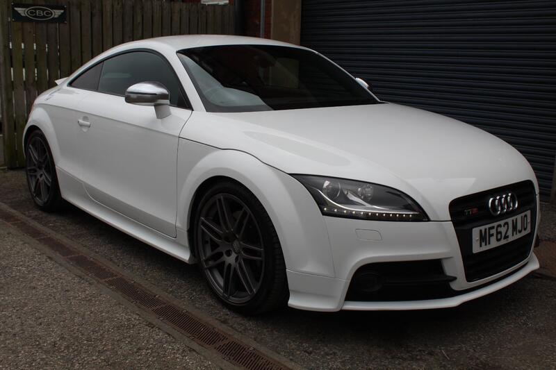 AUDI TTS 2.0 TFSI Black Edition 