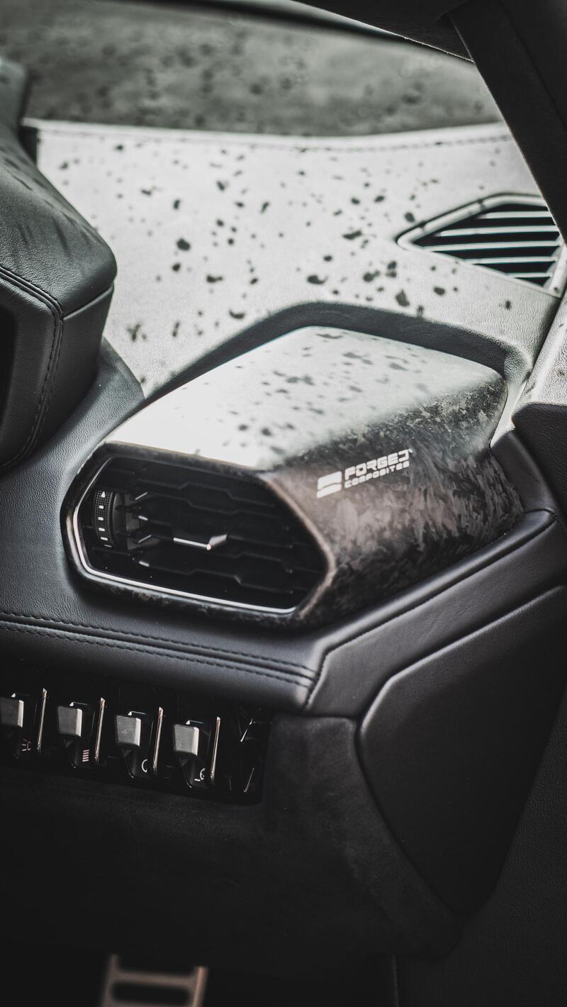 LAMBORGHINI HURACAN
