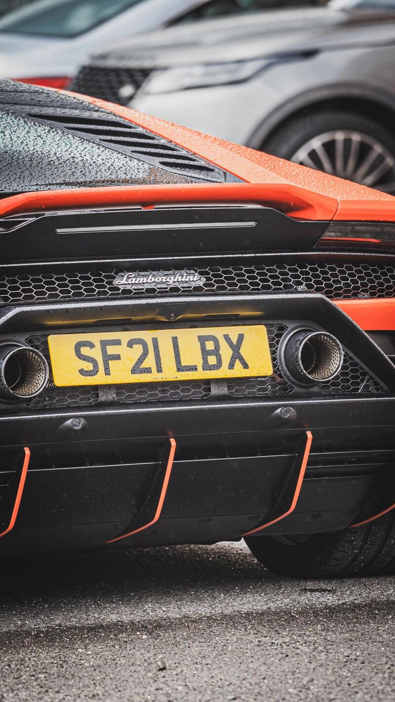 LAMBORGHINI HURACAN