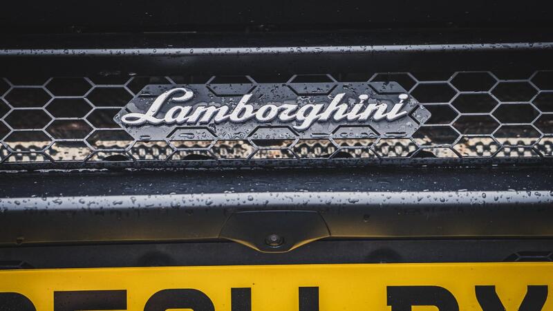 LAMBORGHINI HURACAN