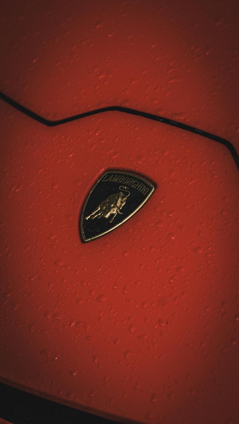 LAMBORGHINI HURACAN