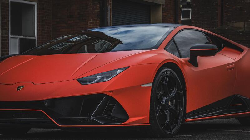 LAMBORGHINI HURACAN