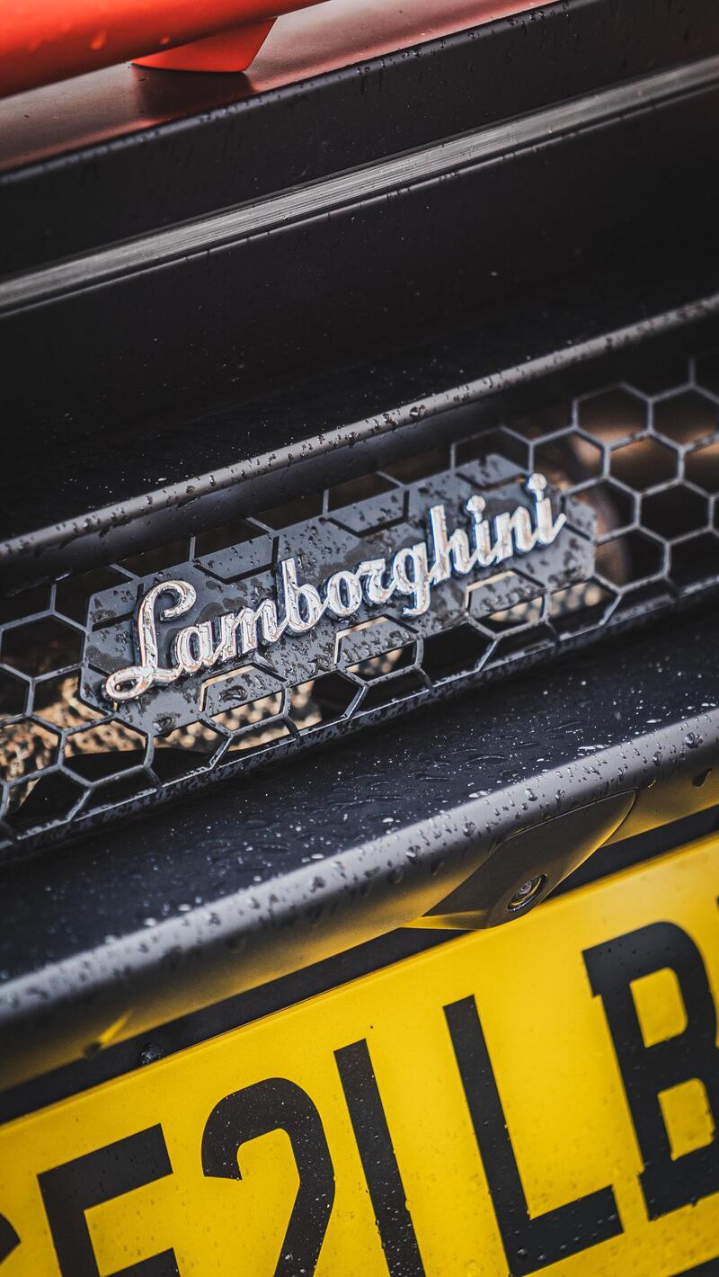 LAMBORGHINI HURACAN