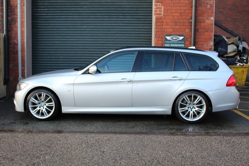 BMW 3 SERIES