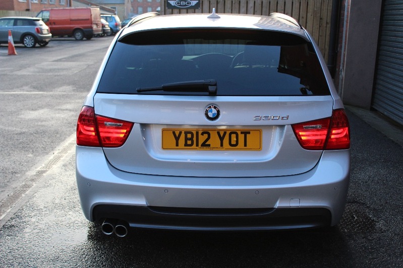 BMW 3 SERIES