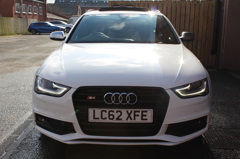 AUDI S4