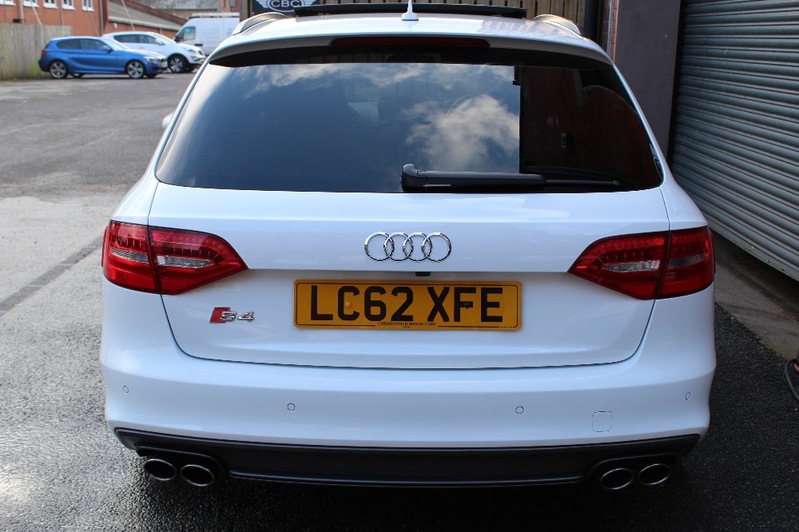 AUDI S4
