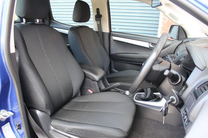 ISUZU D-MAX