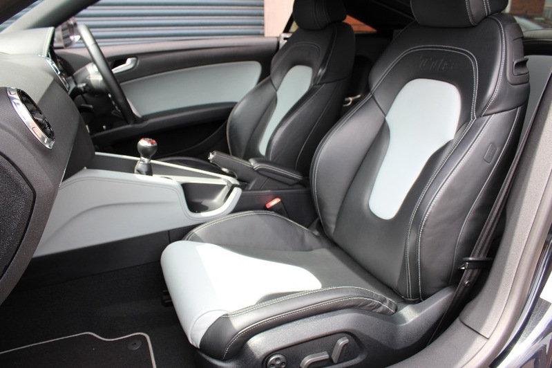 AUDI TT