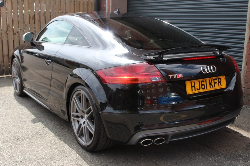 AUDI TT