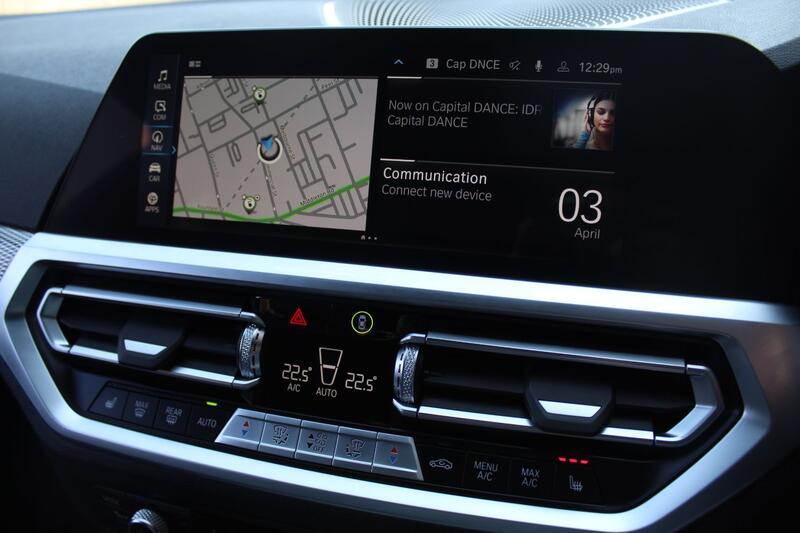 BMW 3 SERIES