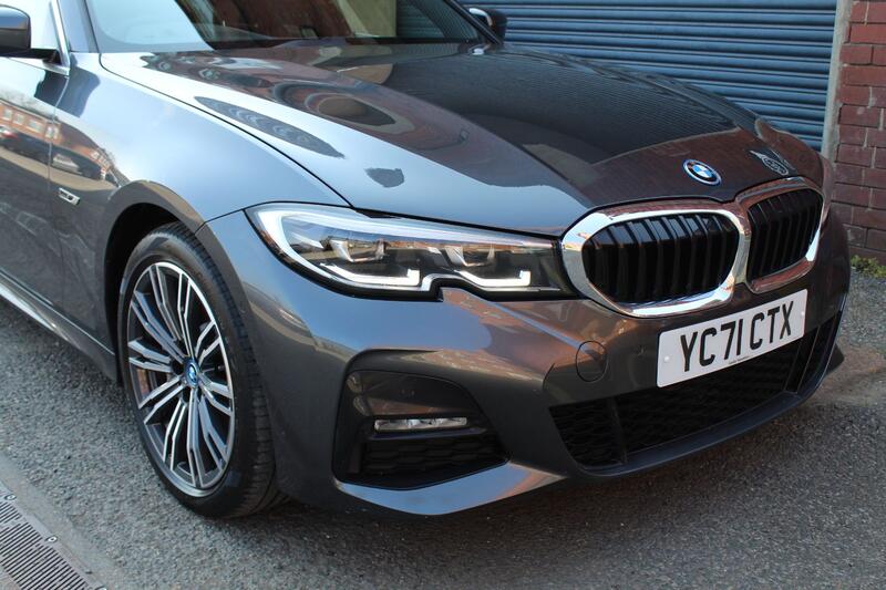 BMW 3 SERIES