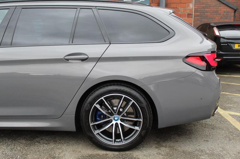 BMW 5 SERIES