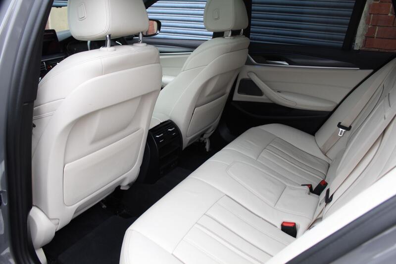 BMW 5 SERIES