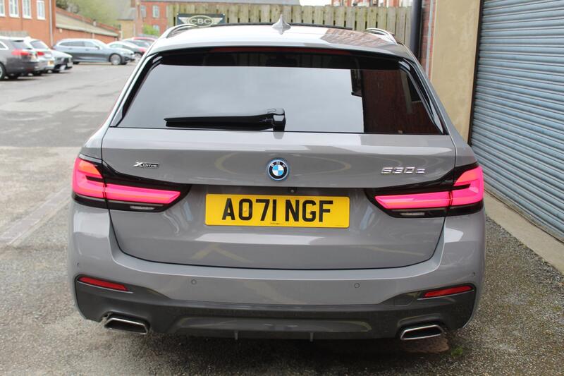 BMW 5 SERIES