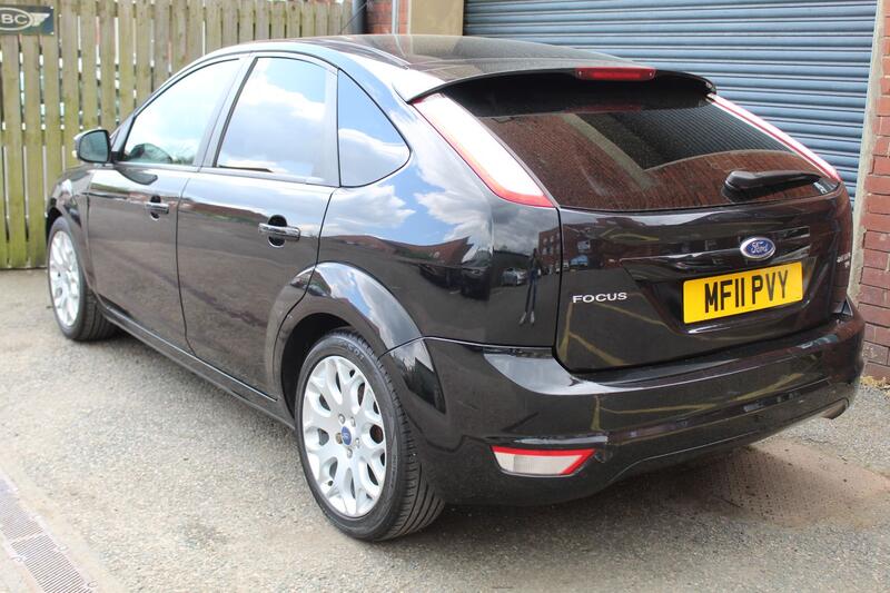 FORD FOCUS