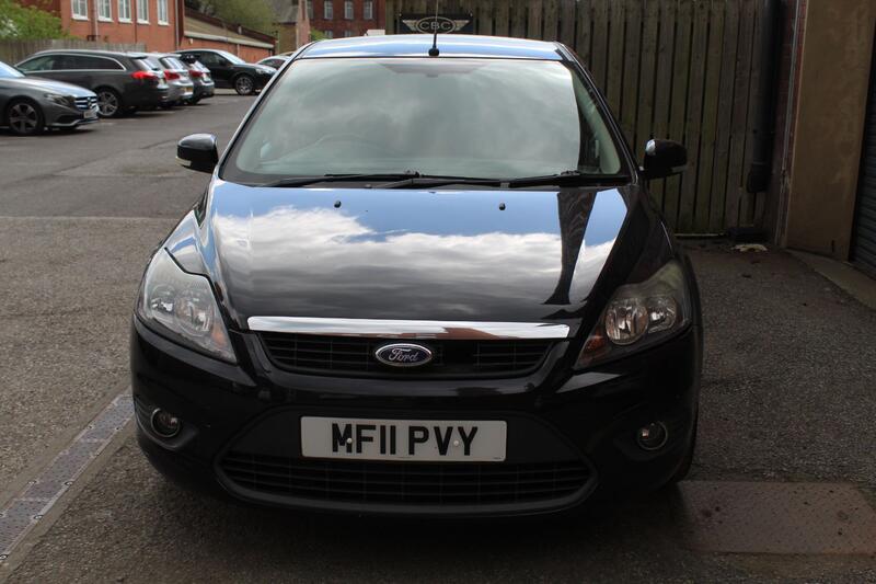 FORD FOCUS