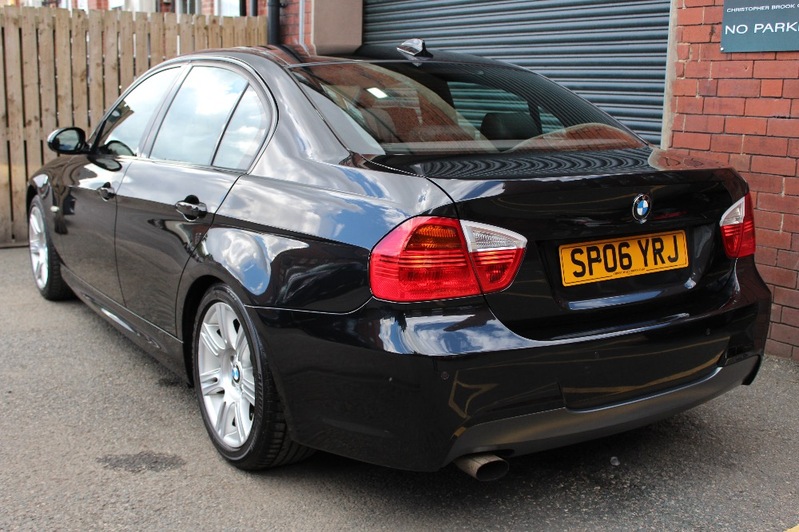 BMW 3 SERIES