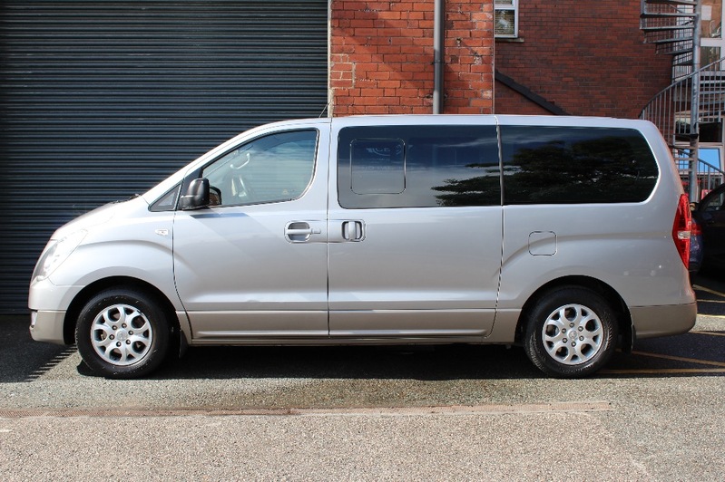 HYUNDAI I800