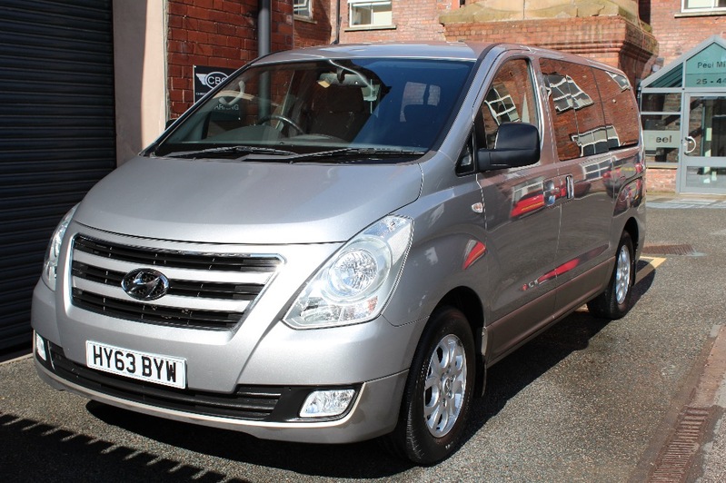 HYUNDAI I800