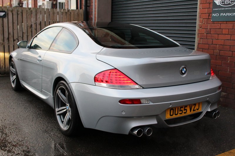 BMW 6 SERIES