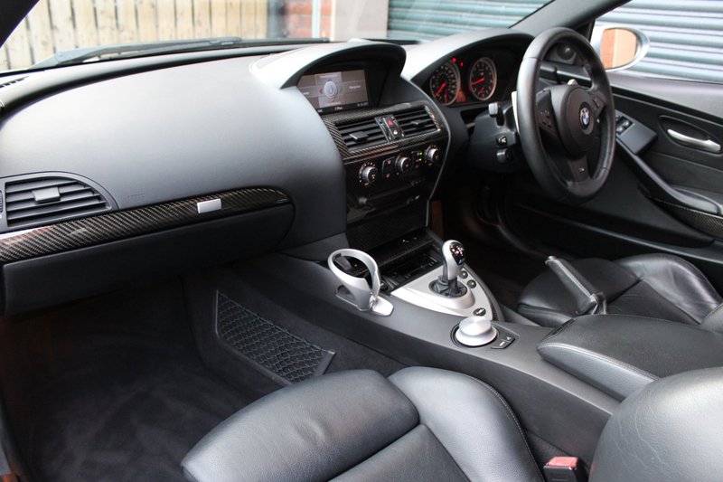 BMW 6 SERIES
