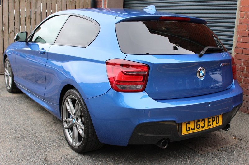 BMW 1 SERIES