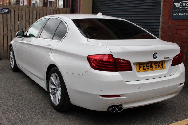 BMW 5 SERIES