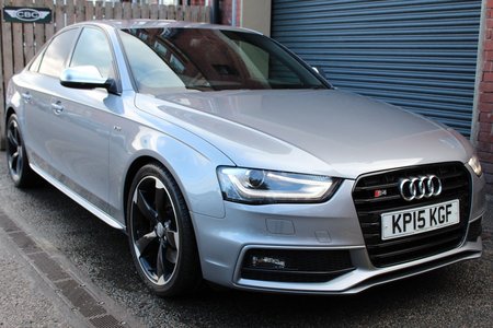 AUDI A4 S4 QUATTRO