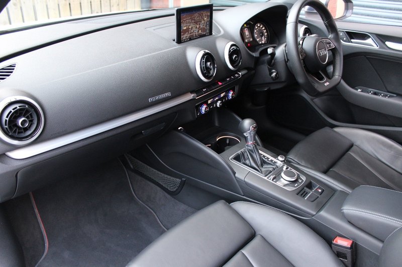 AUDI S3