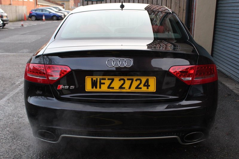 AUDI RS5