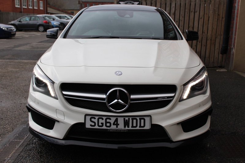 MERCEDES-BENZ CLA