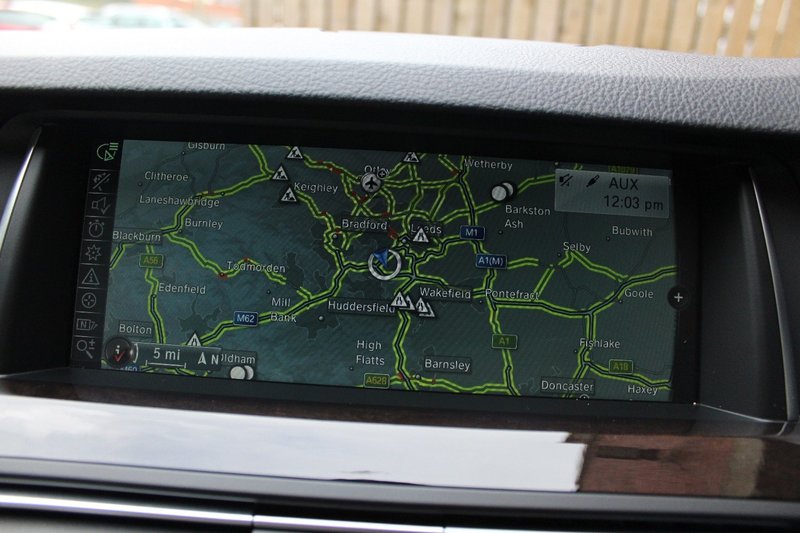 BMW 5 SERIES