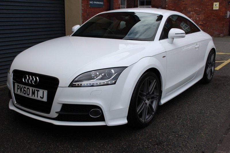 AUDI TT