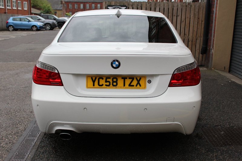 BMW 5 SERIES