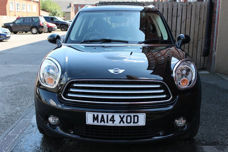 MINI COUNTRYMAN
