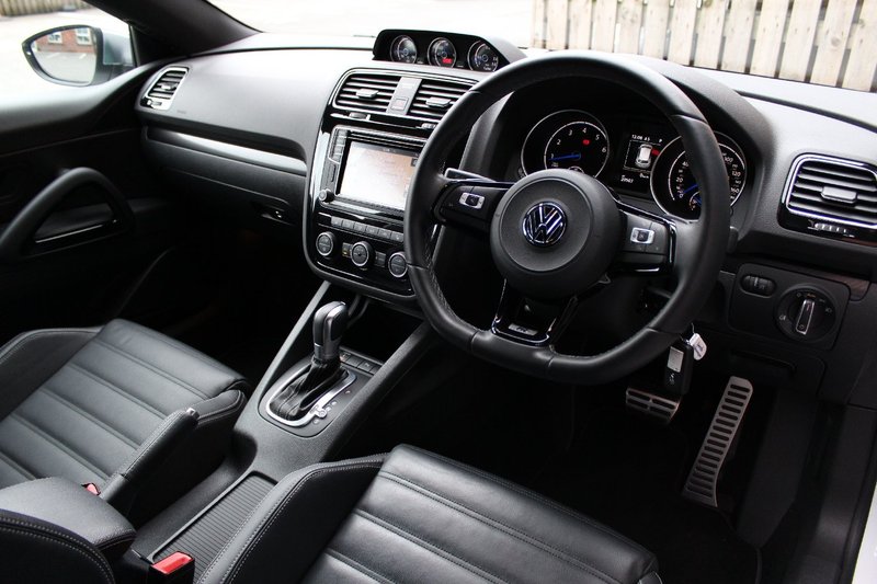 VOLKSWAGEN SCIROCCO