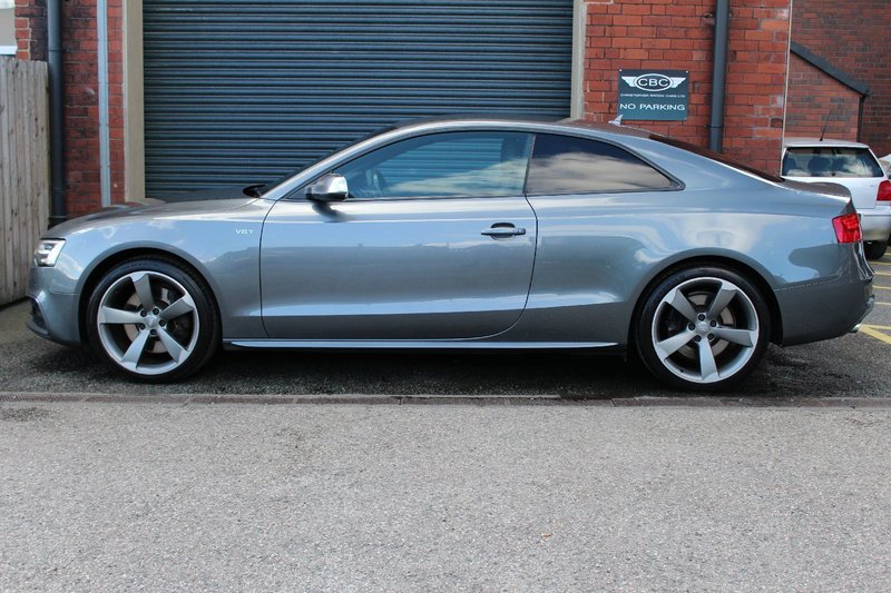 AUDI S5