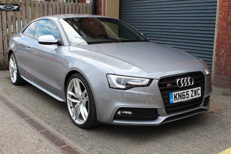 AUDI S5 TFSi V6 Quattro S tronic Auto Start-Stop Black Edition