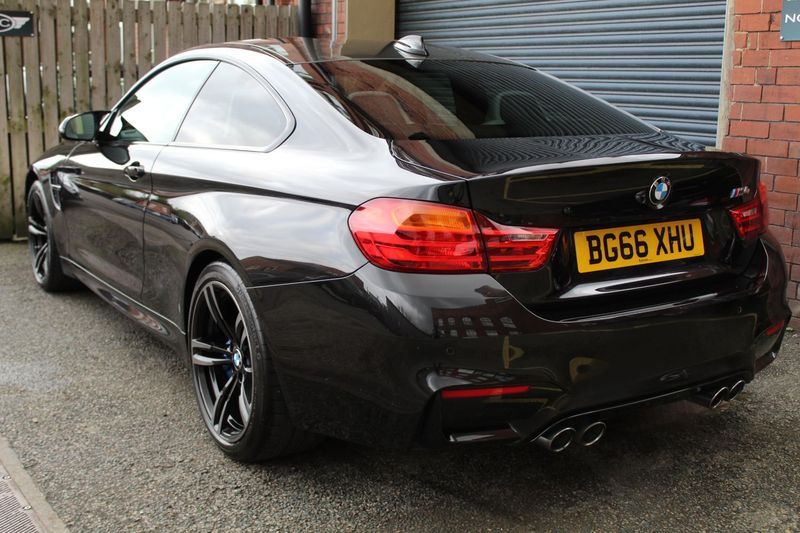BMW 4 SERIES
