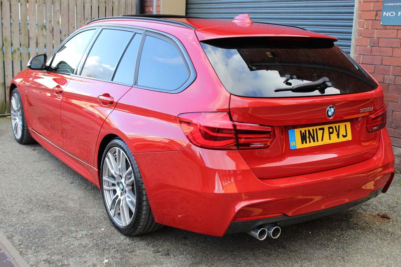 BMW 3 SERIES