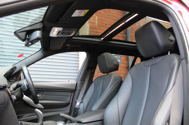 BMW 3 SERIES